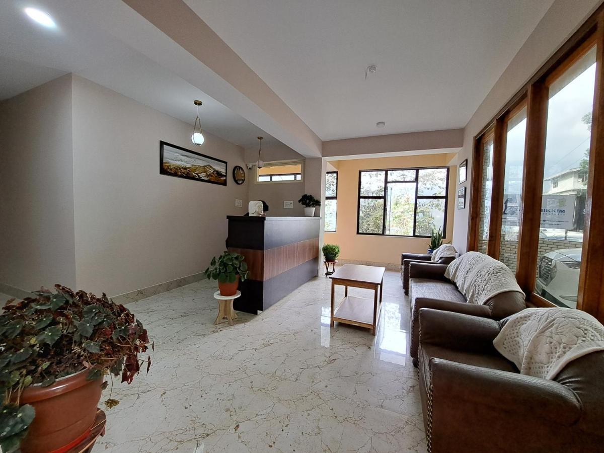 Snow White Retreat Hotel And Restaurant Gangtok Εξωτερικό φωτογραφία